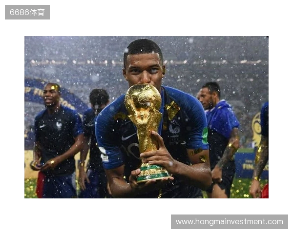 懂球帝2025年10月足坛MVP:姆巴佩蝉联! 懂球帝2025年10月足坛MVP:姆巴佩蝉联!