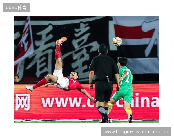 完美融入!廷伯:埃泽上演帽子戏法不是巧合,他很努力性格也很好 完美融入!廷伯:埃泽上演帽子戏法不是巧合,他很努力性格也很好